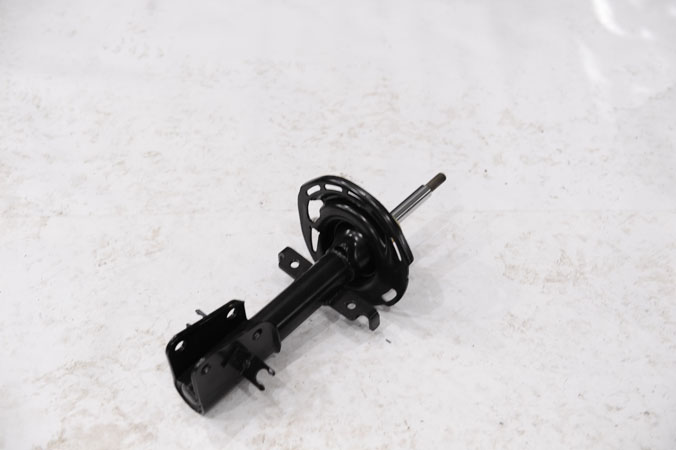 R 9 ÇIKMA YEDEK PARÇA LAGUNA2 ÖN AMATİSÖR